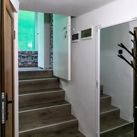Apartment Иларион 08 В Сърцето На Града Varna